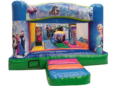 Alquiler de Castillo hinchable Frozen en Málaga. Medidas: 4 x 5 m. Ref.: 27 Imagen de castillo hinchable Frozen